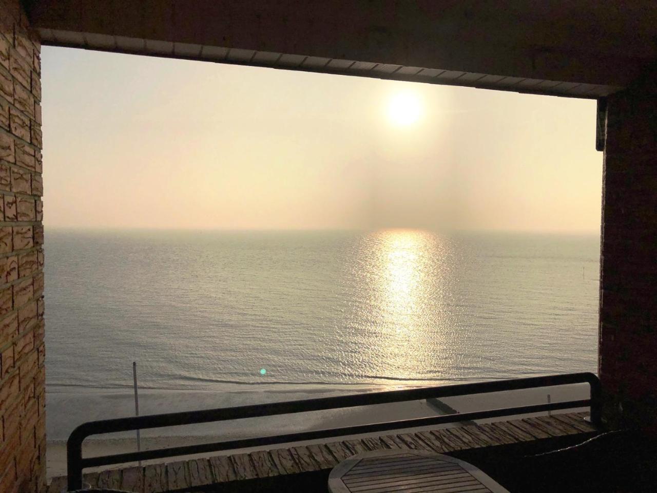 Ferienwohnung Im Strandhotel Wyk auf Föhr Exteriör bild